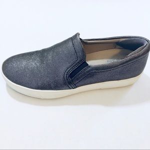 Naturalizer slip on Marianne sneakers sz 7